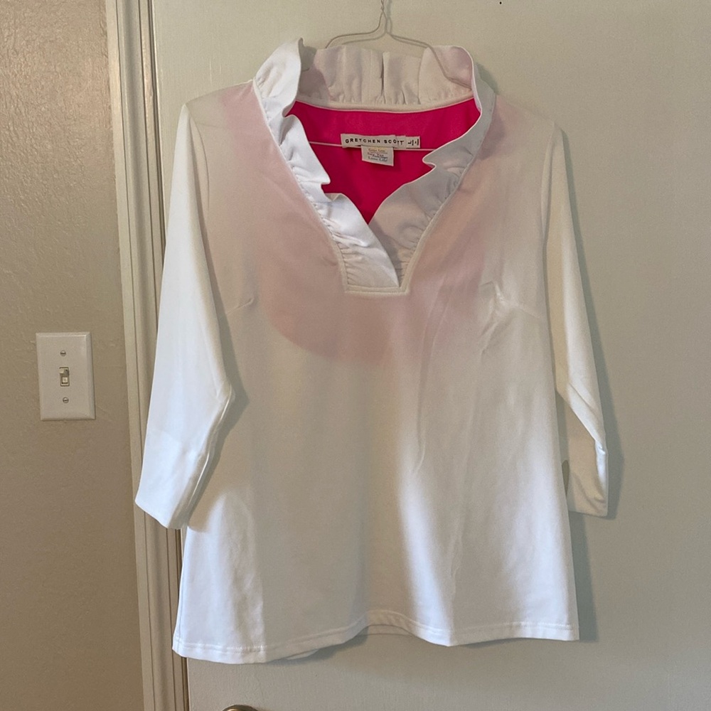 Gretchen Scott L top